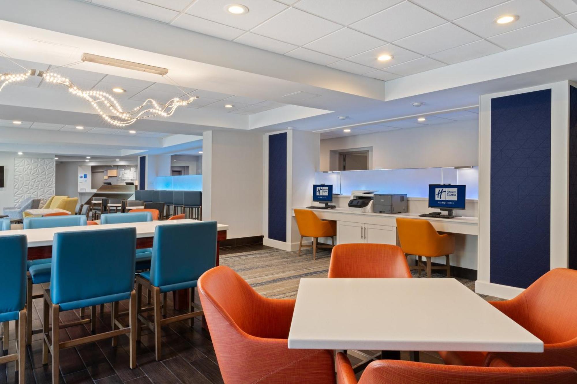 Holiday Inn Express & Suites Cincinnati Riverfront By Ihg Covington Buitenkant foto