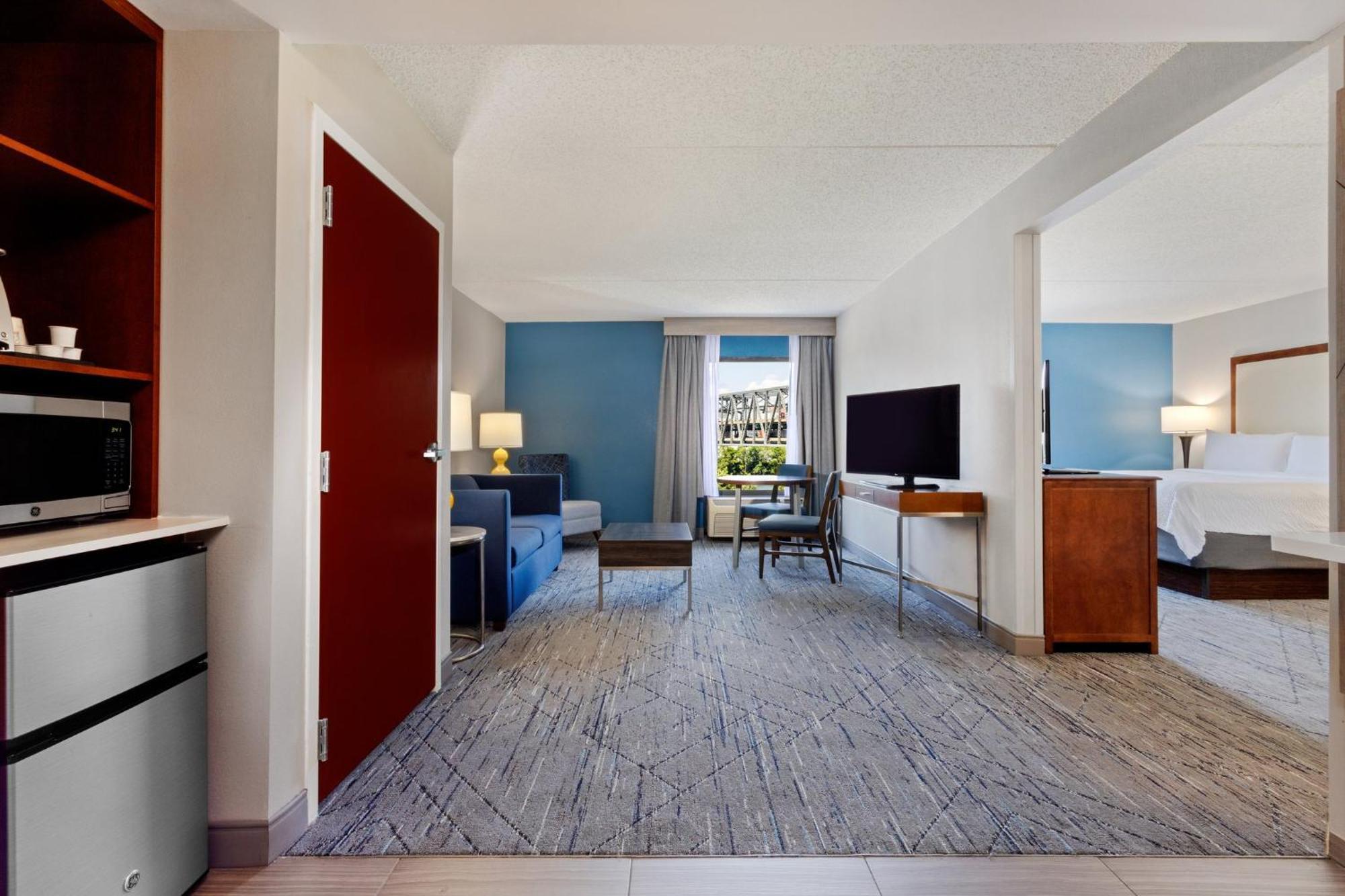 Holiday Inn Express & Suites Cincinnati Riverfront By Ihg Covington Buitenkant foto