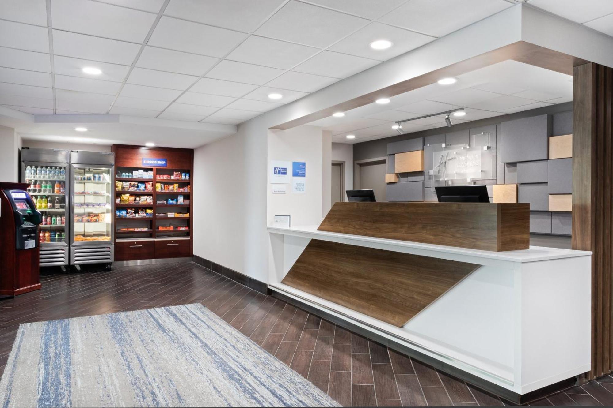 Holiday Inn Express & Suites Cincinnati Riverfront By Ihg Covington Buitenkant foto