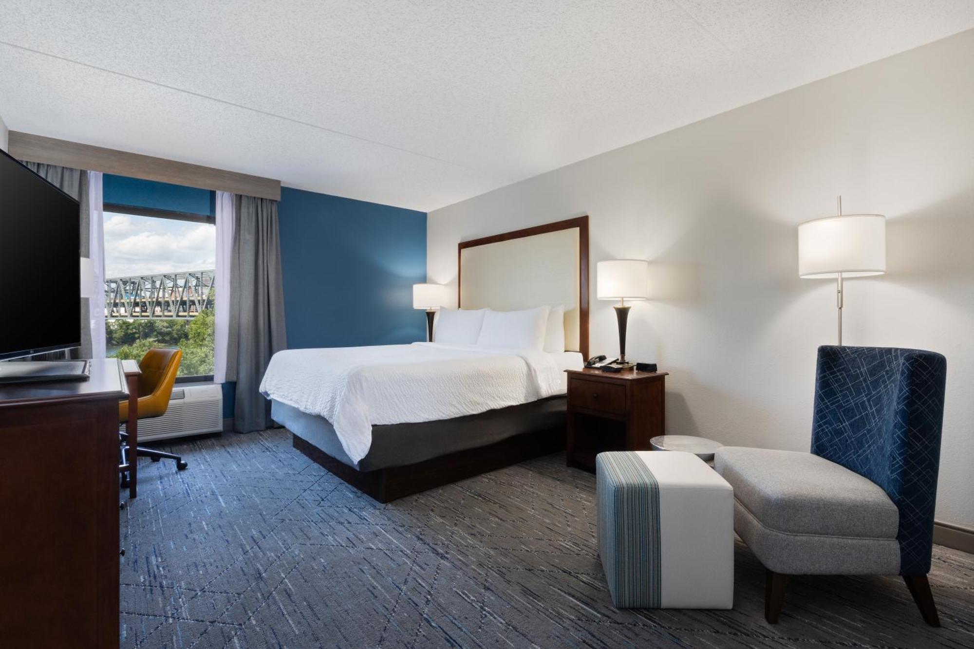 Holiday Inn Express & Suites Cincinnati Riverfront By Ihg Covington Buitenkant foto