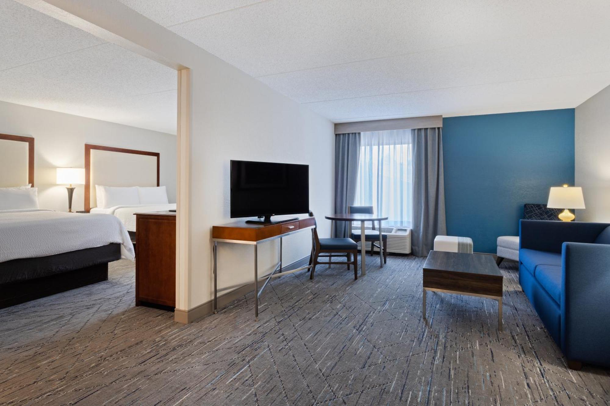 Holiday Inn Express & Suites Cincinnati Riverfront By Ihg Covington Buitenkant foto