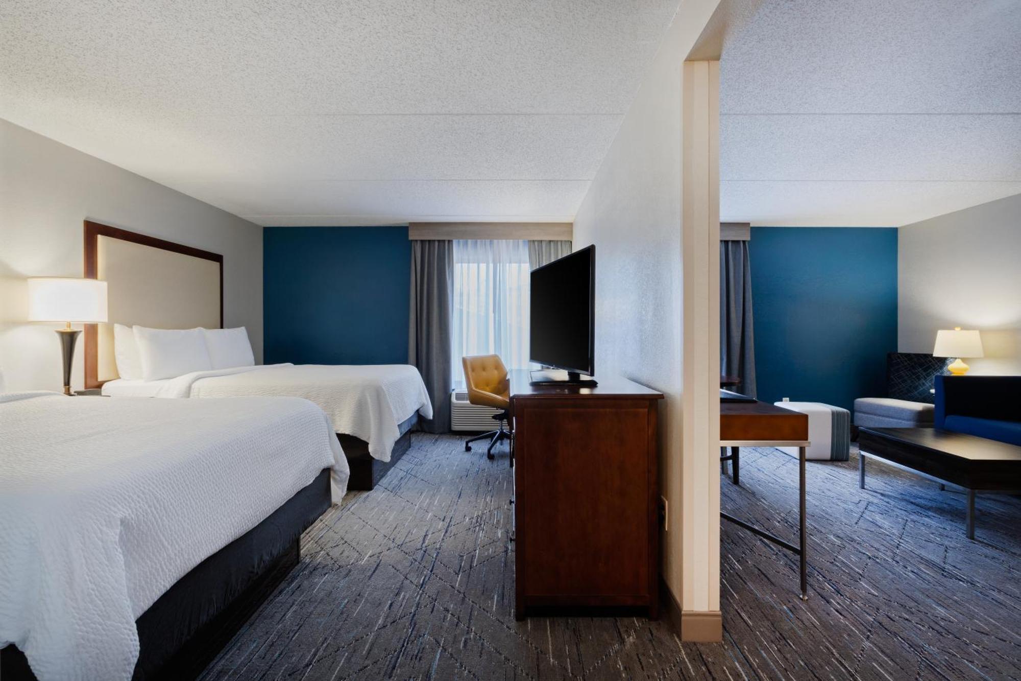 Holiday Inn Express & Suites Cincinnati Riverfront By Ihg Covington Buitenkant foto